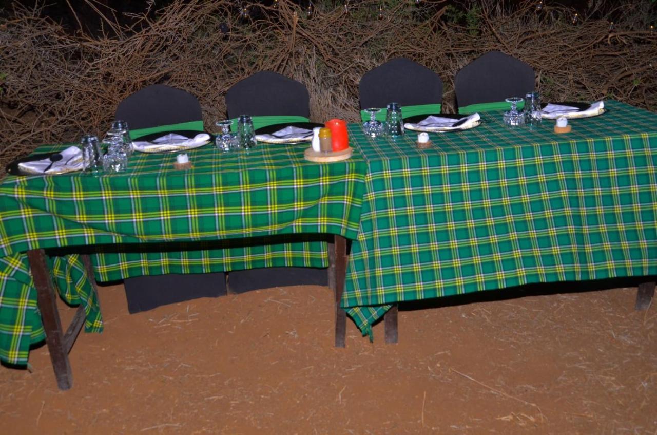 Hotel Little Amanya Camp à Amboseli Extérieur photo